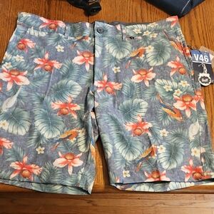 Floral With Partots Print Golf Shorts